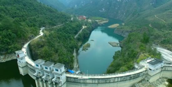 創(chuàng)建綠色小水電 把河水還給河道